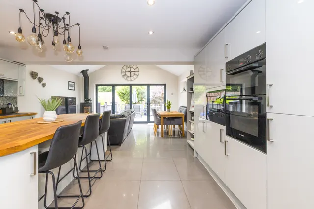 Satinwood Close, Ashton-In-Makerfield, WN4, photo 1