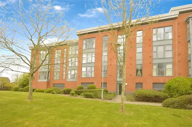 Rothesay Gardens, Wolverhampton, West Midlands, WV4, photo 1