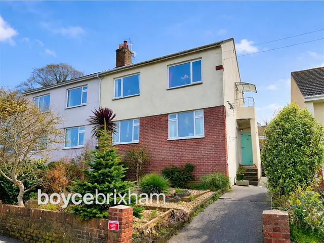 Southdown Avenue, Brixham, photo 1