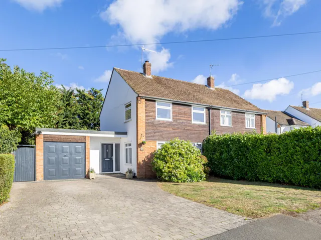 River Park Drive, Marlow, SL7, photo 1