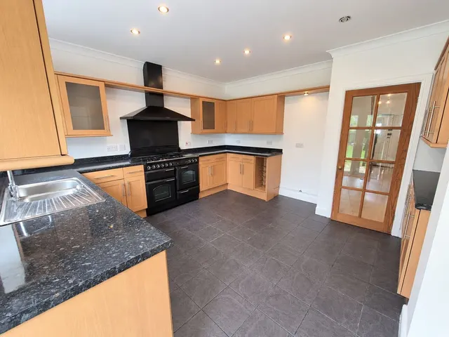 Lloyd Road, Handsworth Wood, B20, photo 3