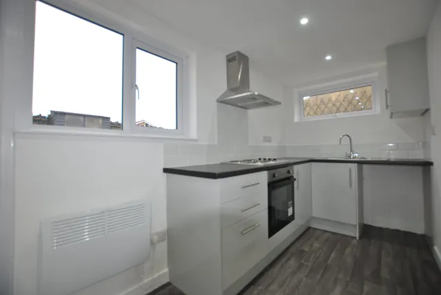 Photo 2 — Albion Road, Gravesend, Kent, DA12 2SR