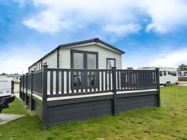 Blyton, Gainsborough, DN21, photo 1