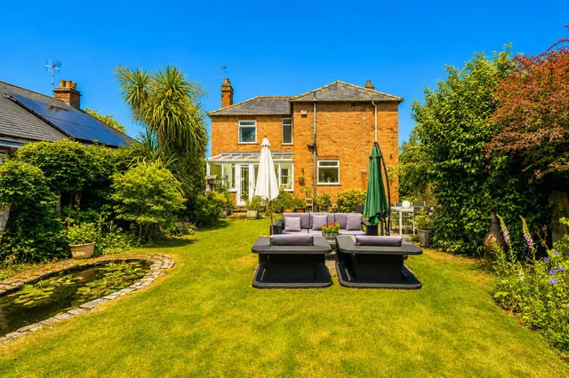 Photo 2 — Cawston Way, Bilton, Rugby, CV22 7NR