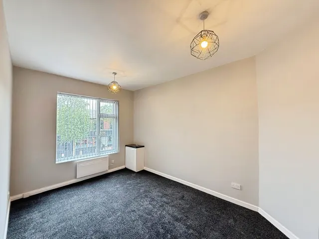 Monton Road, Monton, M30, photo 1