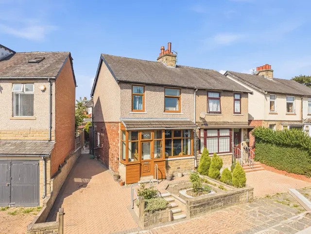 Colwyn Street, Marsh, photo 1