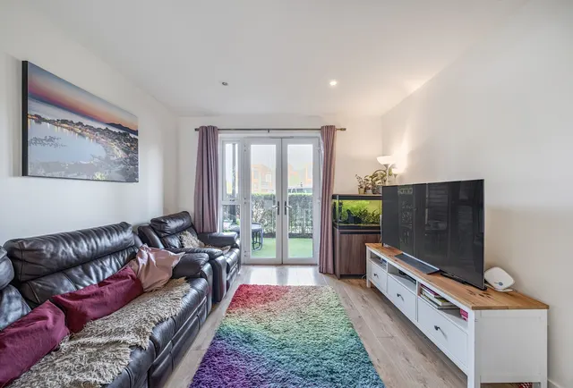 Photo 2 — Aventine Avenue, Mitcham, CR4 1GD