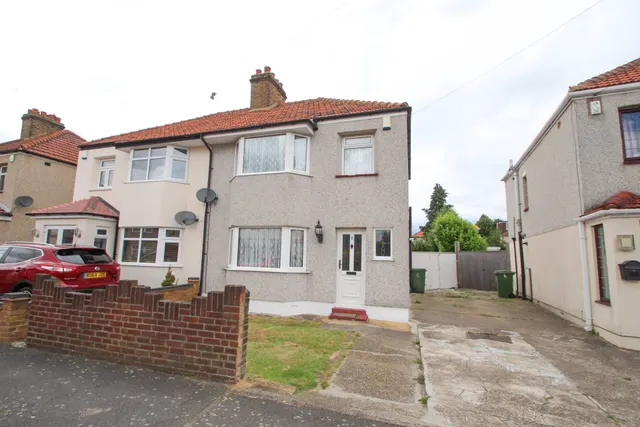 Sutcliffe Road, Welling, photo 1