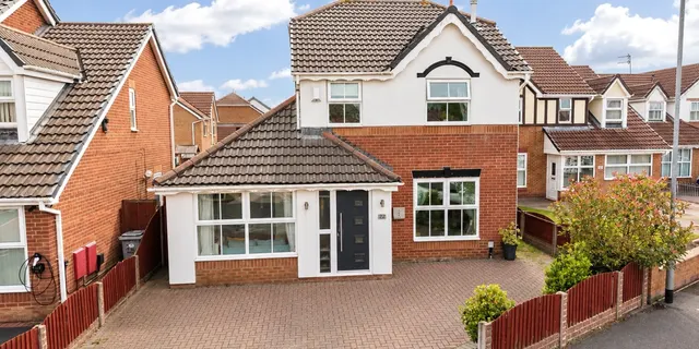 Oakham Drive, Moreton, CH46, photo 1