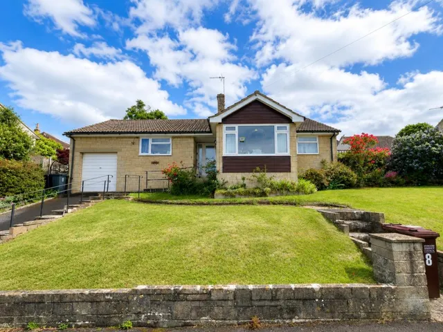 Orchard Leaze, Dursley, GL11, photo 1