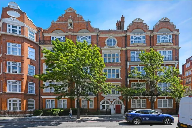 Earls Court Road, Earls Court, SW5, photo 3