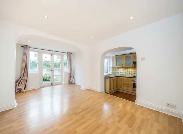 Tregothnan Road, Stockwell, SW9, photo 2
