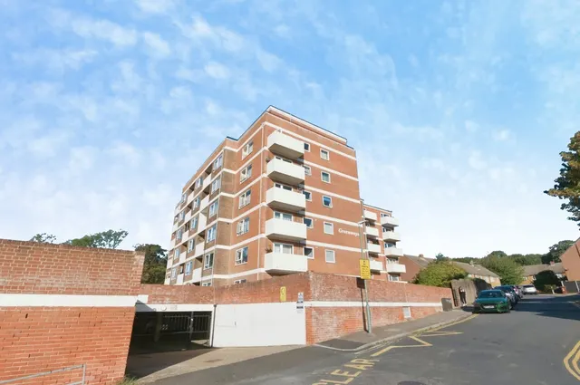 1 bedroom flat, Highlands Road, Portslade, BN41