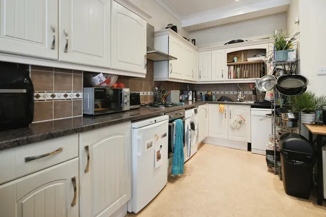 Hanover Crescent, Brighton, BN2, photo 3