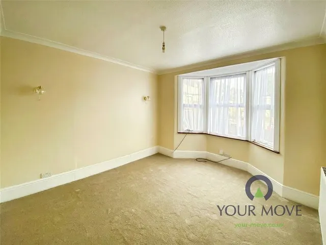 Bradshaw Road, Watford, WD24, photo 2