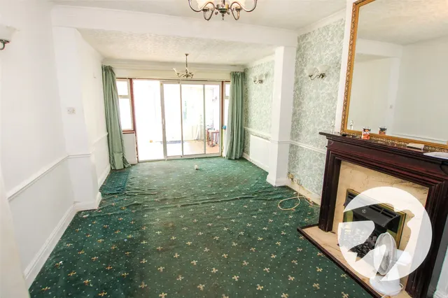 Merchland Road, London, SE9, photo 2