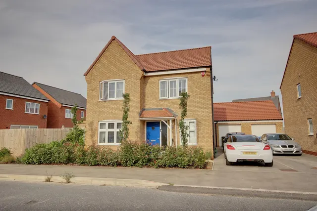 Walker Close, Beverley, photo 1