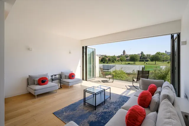 Pangbourne Avenue, London, W10, photo 2