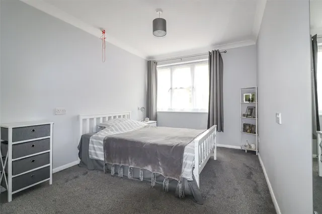 Photo 3 — Pinewood Court, Fleet, Hampshire, GU51 3BG
