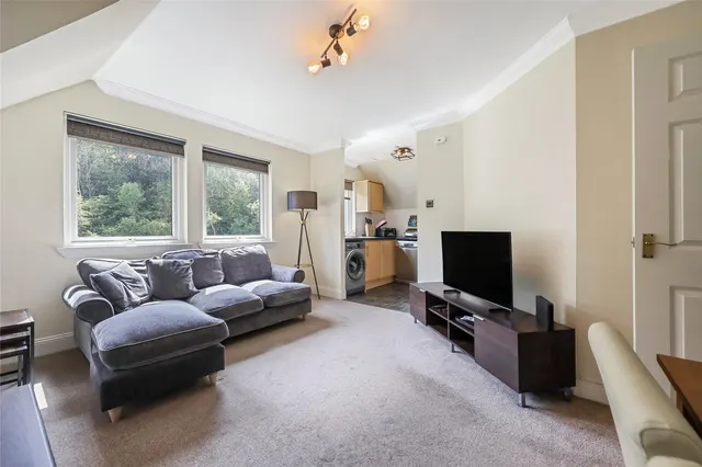 Photo 2 — Cattermills, Croftamie, Glasgow, Stirlingshire, G63
