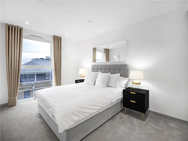 Eden Grove, Staines-upon-Thames, TW18, photo 3