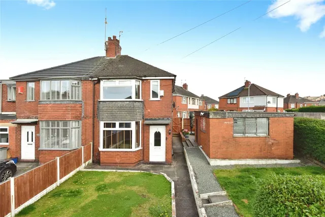 Rhondda Avenue, Stoke-on-Trent, Staffordshire, ST6, photo 1
