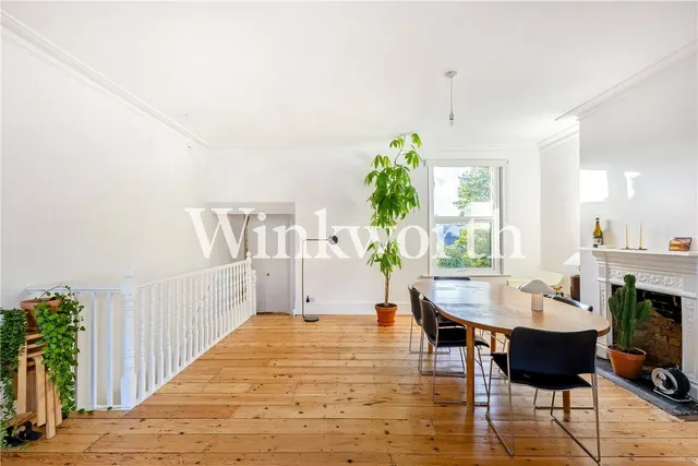 Mount Pleasant Road, London, N17, photo 2