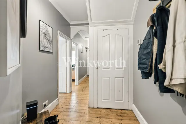 Lansdowne Road, London, N17, photo 1