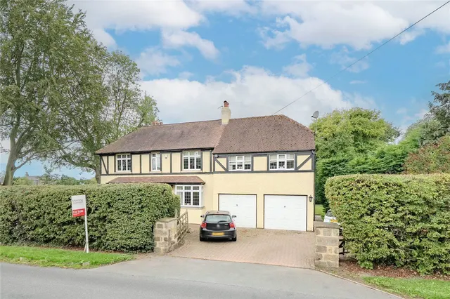 Moor Road, Bramhope, LS16, photo 1