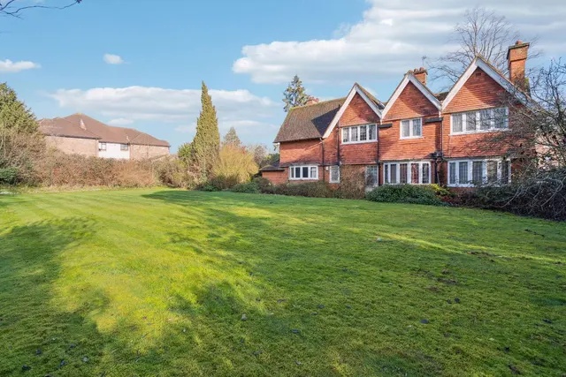 Dene Road, Northwood, HA6, photo 2