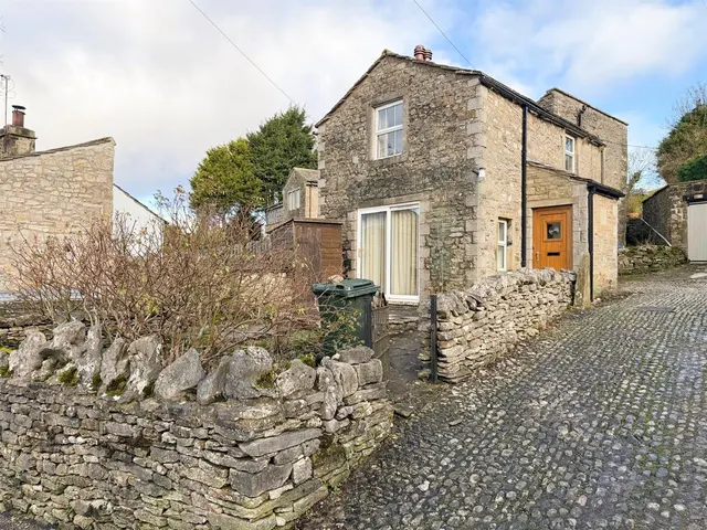 Low Lane, Grassington, Skipton, BD23 5AU, photo 1