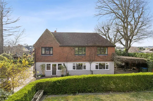 Copse Road, Cobham, Surrey, KT11 2TN, photo 1