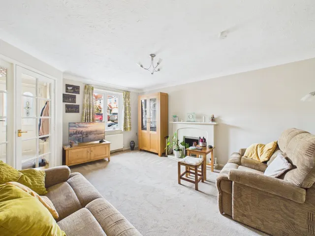 De La Haye Close, Papworth Everard, CB23, photo 2