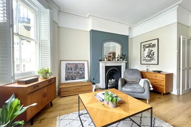 Photo 2 — Powis Square, Brighton BN1 3HH