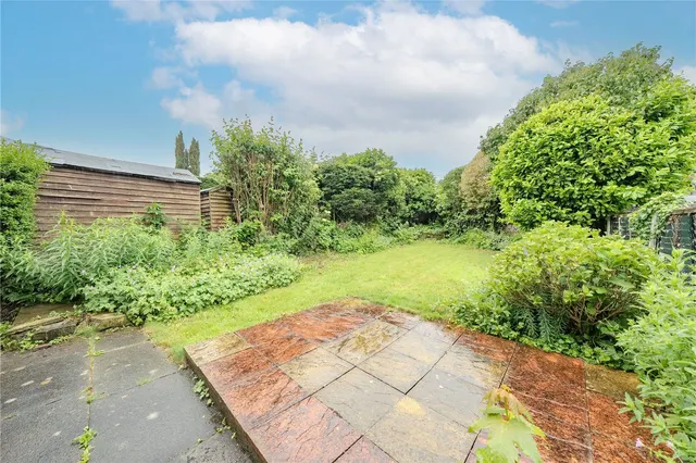 Clifton Drive, Pudsey, LS28, photo 3