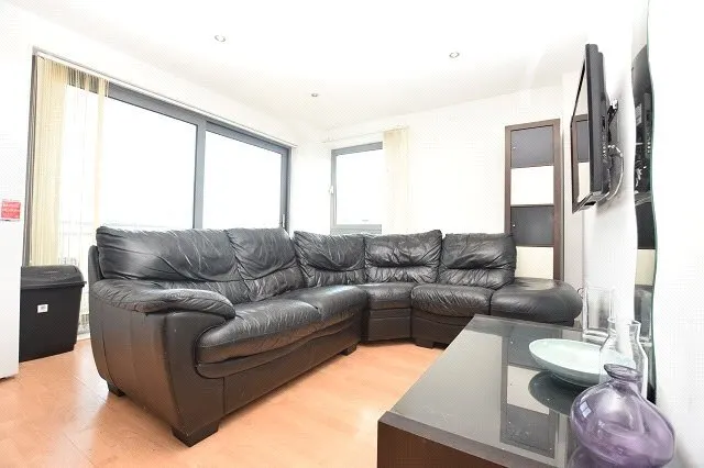 Photo 2 — Scotland Street, Sheffield, South Yorkshire, S3