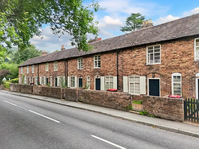 Carpenters Row, Wellington Road, Coalbrookdale TF8 7DX, photo 1