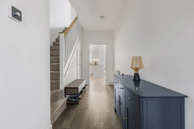 Foxcote Crescent, Didcot, photo 2