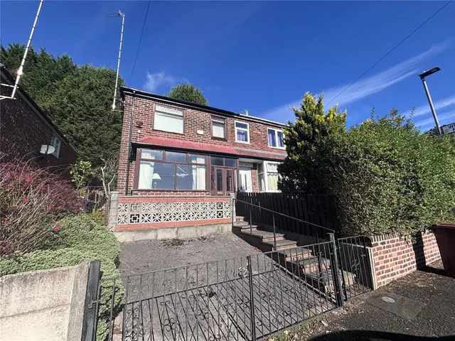 Wavertree Road, Blackley, M9, photo 1