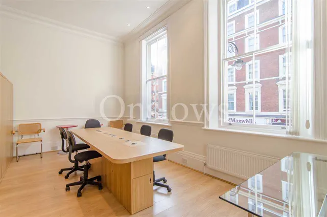Gloucester Road, South Kensington, SW7, photo 1
