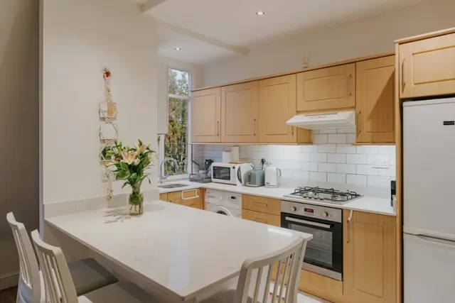Photo 2 — Greencroft Gardens, South Hampstead, NW6 3PG