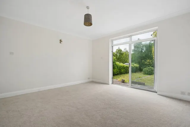 The Glen, Pinner, HA5, photo 3