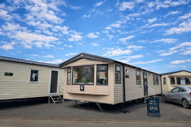 2 Kestral View, Marlie Holiday Park, TN28, photo 1