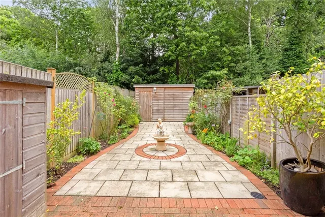Hopwood Close, Watford, WD17, photo 2