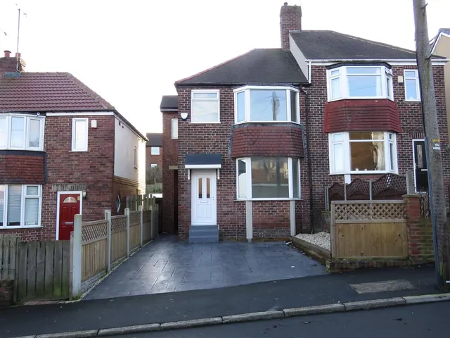Monckton Road, Sheffield, S5, photo 1