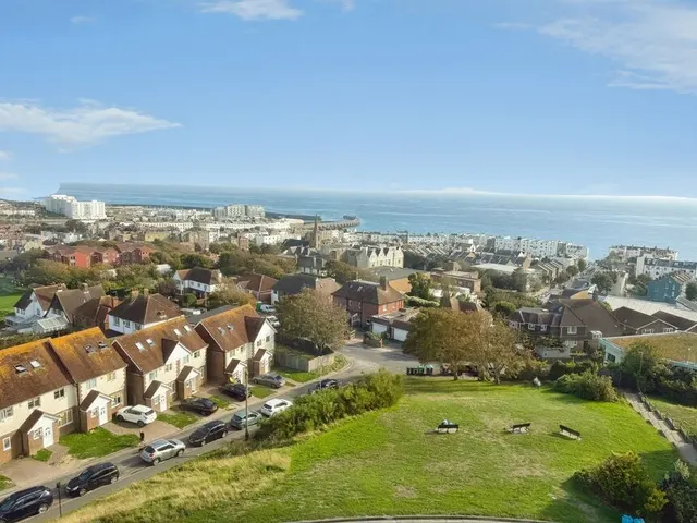 Chadborn Close, Brighton, BN2, photo 2