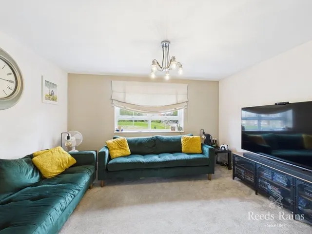 Gibson Road, Stockton-on-Tees, Durham, TS20, photo 1