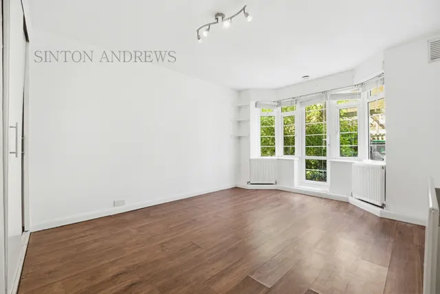 Hastings Road, Ealing, photo 2