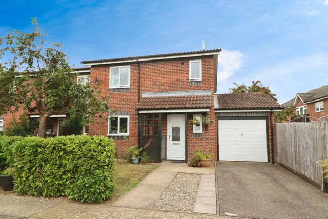 Arthur Court, Chelmsford, CM1, photo 1