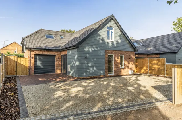 The Retreat, Totton, SO40, photo 2
